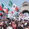 Morena acarreados Monumento a la Revolución evento Sheinbaum