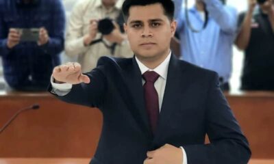 Tras la aprobación de la licencia, el Congreso tomó protesta a Jesús Daniel Razo Córdova como diputado local.