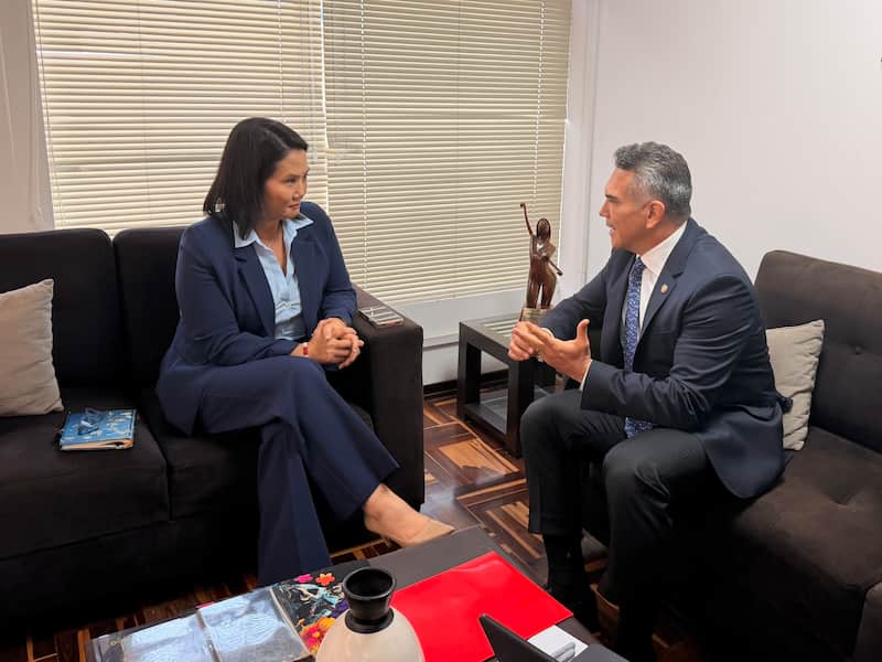 Alejandro Moreno y Keiko Fujimori