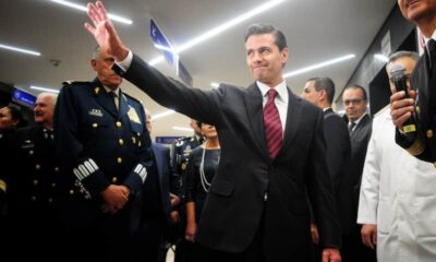 Enrique Peña Nieto, presidente de México, realizó uno de los últimos eventos públicos que tiene antes de finalizar su mandato al inaugurar y entregar las obras del Centro Médico Naval en compañía de Vidal Francisco Soberón, secretario de Marina, y Salvador Cienfuegos, secretario de la Defensa Nacional.