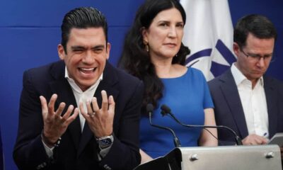Imagen del Jorge Romero, dirigente nacional del PAN, en conferencia de prensa, quien habló sobre el apoyo que mantiene el partido hacia la gobernadora de Chihuahua, Maru Campos.
