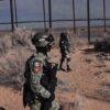Elementos del ejército mexicano, en coordinación con  la patrulla fronteriza estadounidense, realizan operativos a lo largo del muro fronterizo que divide ambos países.