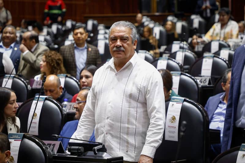 Raúl Morón fue citado a declarar por la Fiscalía General del Estado de Michoacán en torno al homicidio de Carlos Manzo.