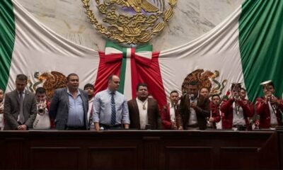 Narcocorridos en el Congreso de Michoacán