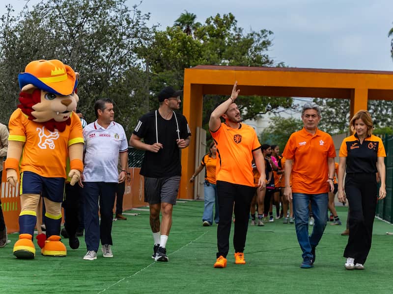 Samuel García y Gignac llegan a cancha en Nuevo León